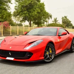 Ferrari 812 Superfast