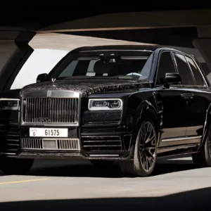 Rolls Royce Cullinan Mansory Black