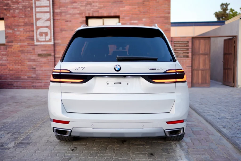 BMW X7